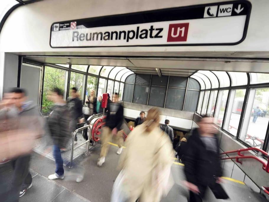 Apartment Near Hauptbahnhof - Kingsize Bed เวียนนา ภายนอก รูปภาพ