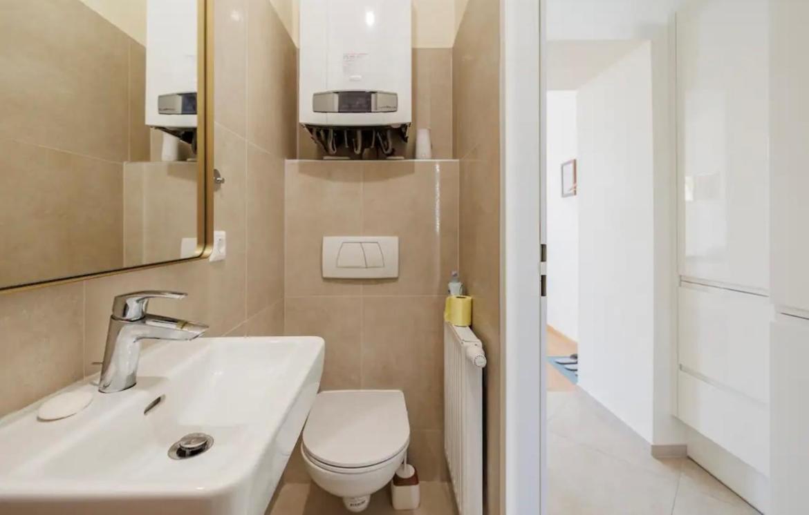 Apartment Near Hauptbahnhof - Kingsize Bed เวียนนา ภายนอก รูปภาพ