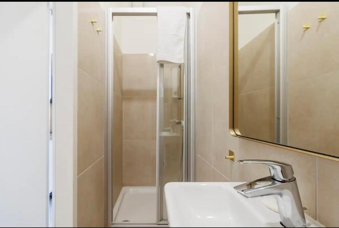 Apartment Near Hauptbahnhof - Kingsize Bed เวียนนา ภายนอก รูปภาพ