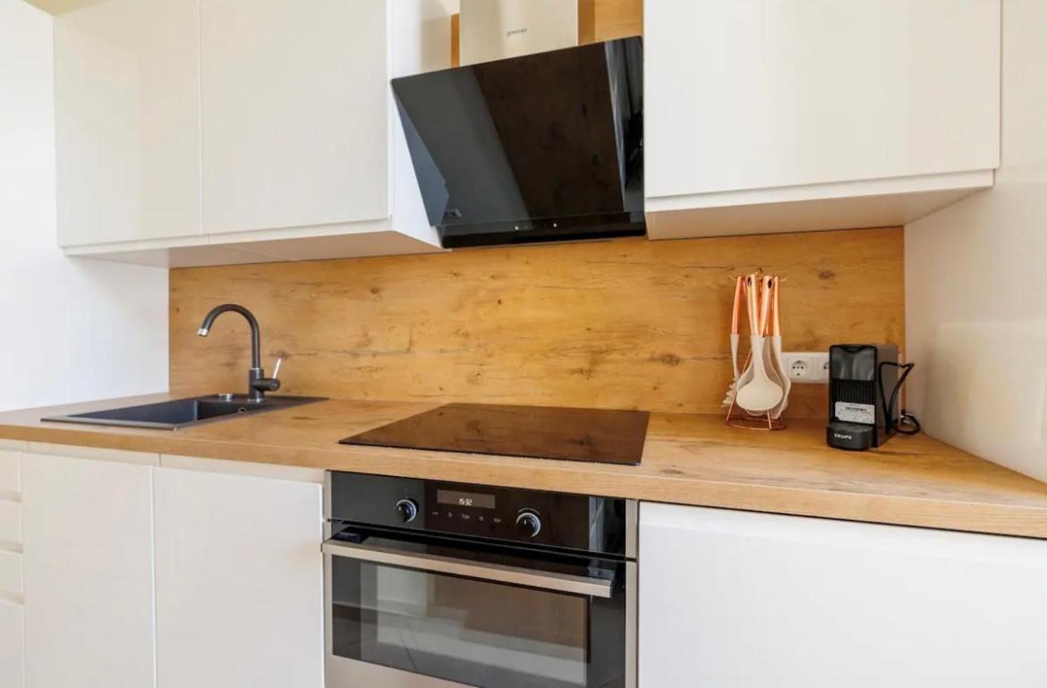 Apartment Near Hauptbahnhof - Kingsize Bed เวียนนา ภายนอก รูปภาพ