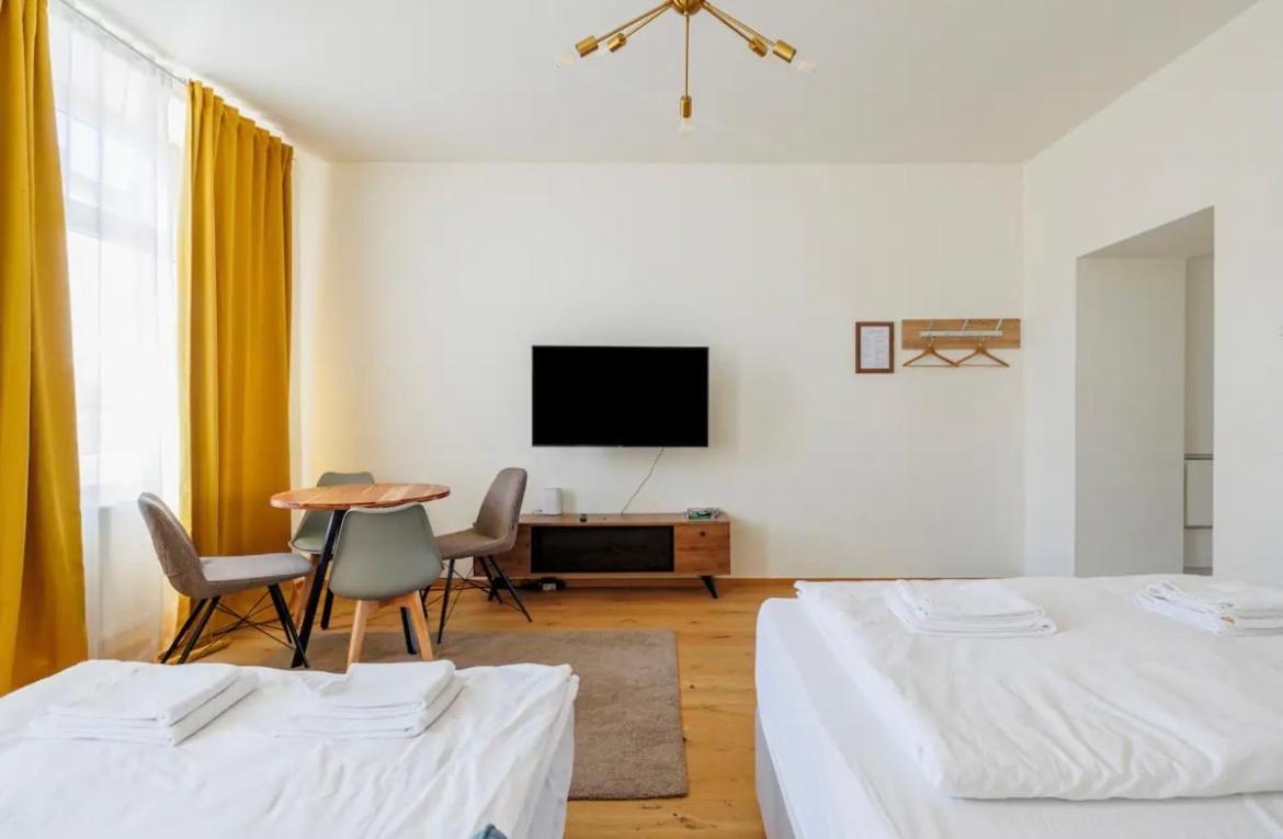 Apartment Near Hauptbahnhof - Kingsize Bed เวียนนา ภายนอก รูปภาพ